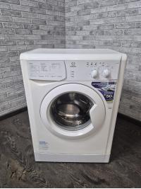 Стиральная машина Indesit IWSB 5085 Стиральная машина Indesit IWSB 5085